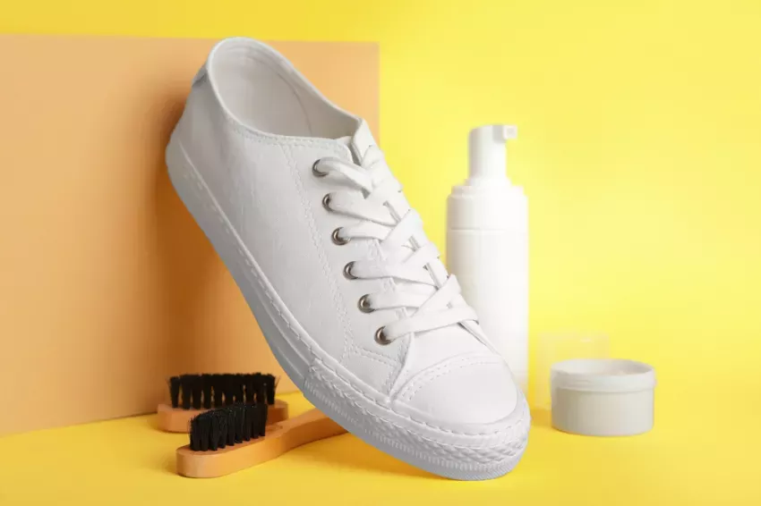 This is how to clean your leather sneakers to perfection
